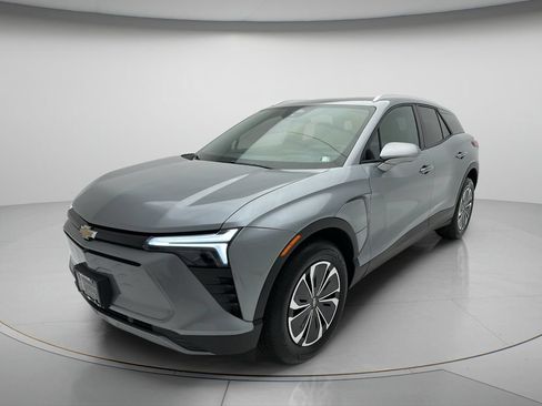 Used 2024 Chevrolet Blazer EV LT AWD/4WD image 6