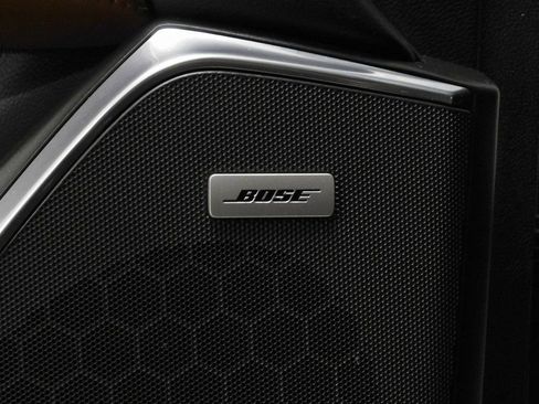 Used 2015 Cadillac Escalade Luxury image 27