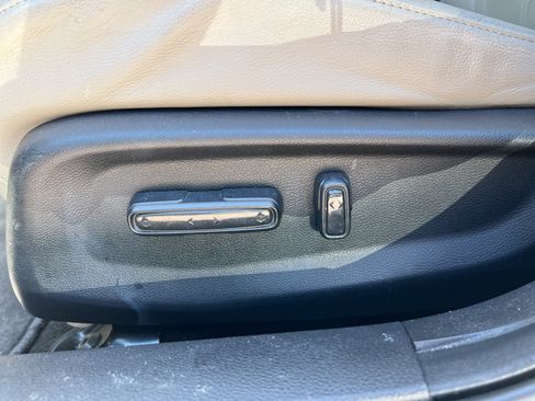 Used 2019 Honda Insight Touring image 38