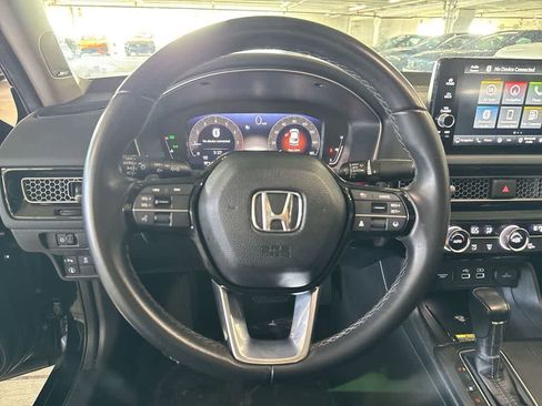 Used 2023 Honda Civic Touring image 14