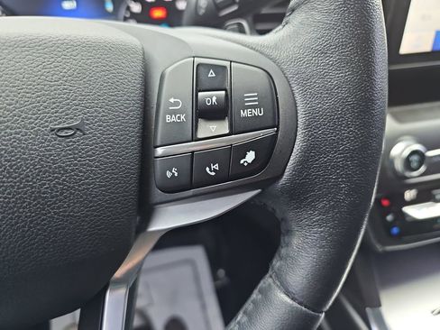 Used 2020 Ford Explorer Limited image 21