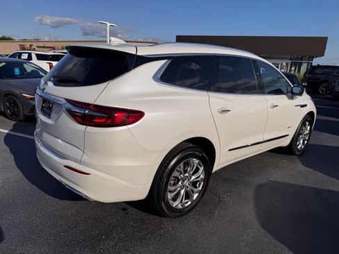 Used 2021 Buick Enclave Avenir w/ Avenir Technology Package AWD/4WD image 5