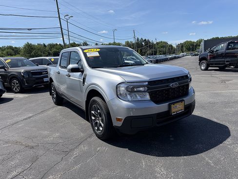 Certified 2023 Ford Maverick XLT w/ Equipment Group 300A Standard AWD/4WD image 8