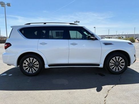 Used 2023 Nissan Armada SL w/ Midnight Edition Package RWD image 7