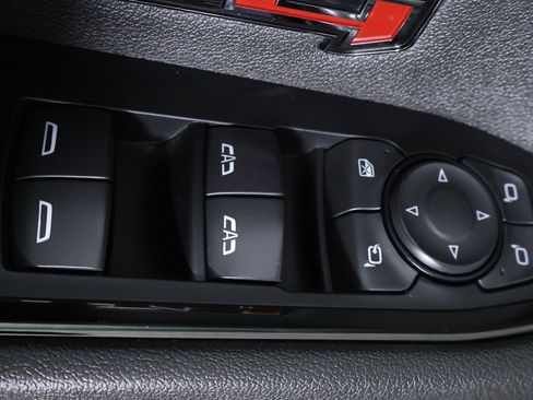 Used 2023 GMC Sierra 1500 AT4 w/ Technology Package image 39