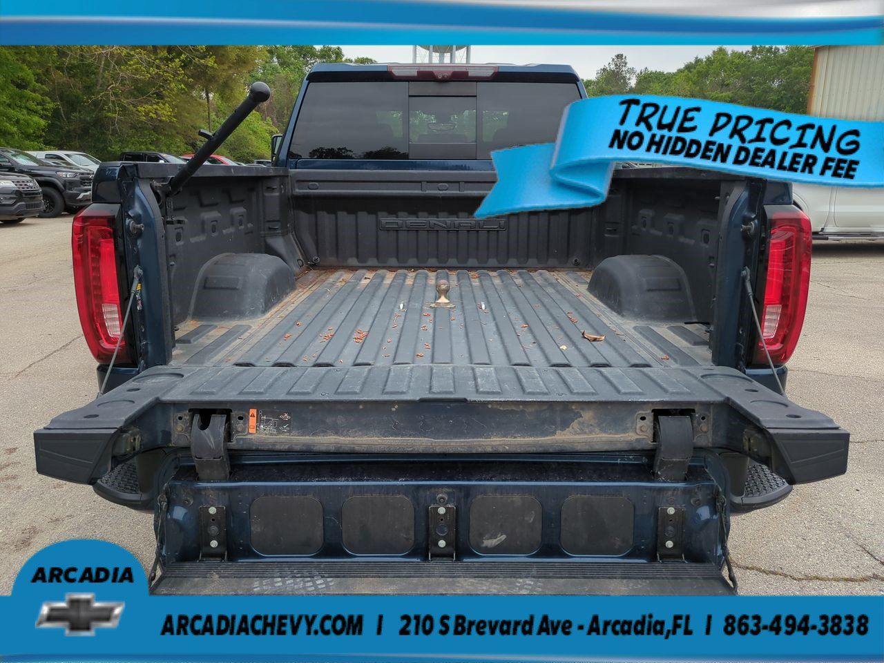 Used 2020 GMC Sierra 2500 Denali w/ Denali Ultimate Package AWD/4WD image 12