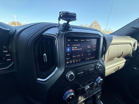 Certified 2020 GMC Sierra 1500 SLT w/ SLT Premium Plus Package image 19