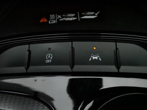 Used 2024 Buick Envista Avenir image 29