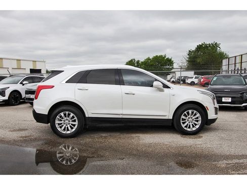 Used 2019 Cadillac XT5 FWD image 7
