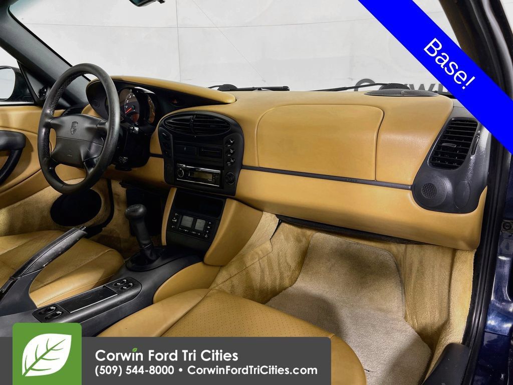 Used 1998 Porsche Boxster RWD image 24