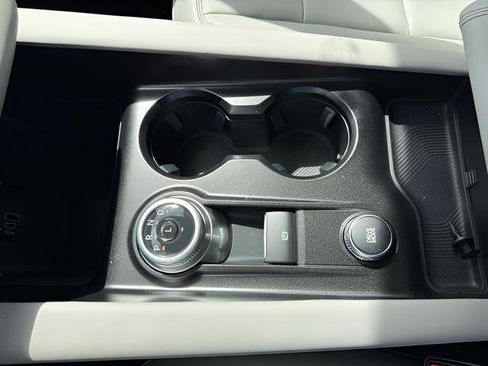 New 2026 Ford Explorer Active AWD/4WD image 26