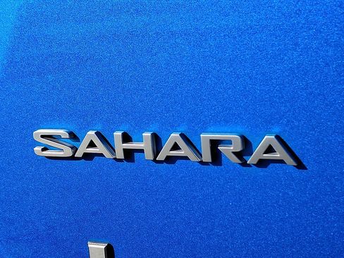 Certified 2022 Jeep Wrangler Unlimited Sahara w/ LED Lighting Group image 31