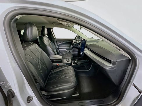 Used 2023 Ford Mustang Mach-E Select w/ Comfort Package Lite image 32