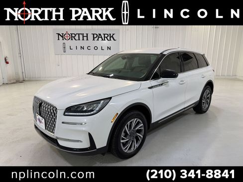 New 2026 Lincoln Corsair Premiere image 1