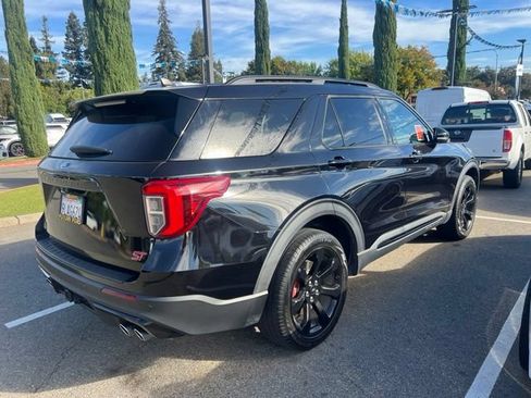 Used 2023 Ford Explorer ST w/ Equipment Group 401A AWD/4WD image 8
