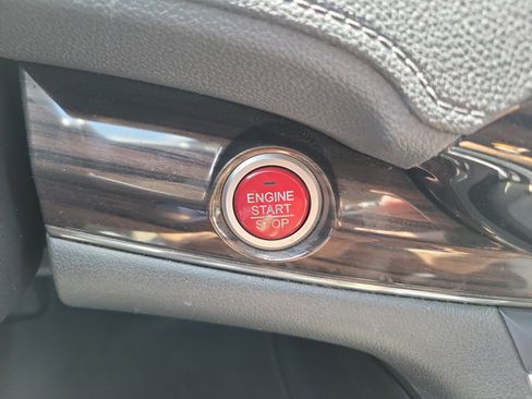 Used 2015 Honda CR-V EX-L image 32