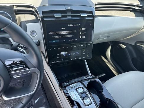 Certified 2024 Hyundai Tucson Limited AWD/4WD image 28