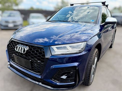 Used 2018 Audi SQ5 Premium Plus w/ Navigation Package AWD/4WD image 3