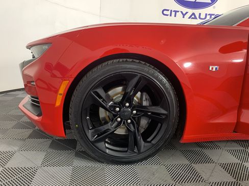 Used 2019 Chevrolet Camaro SS image 12