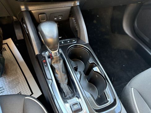 Used 2024 Chevrolet TrailBlazer LT w/ Convenience Package image 15