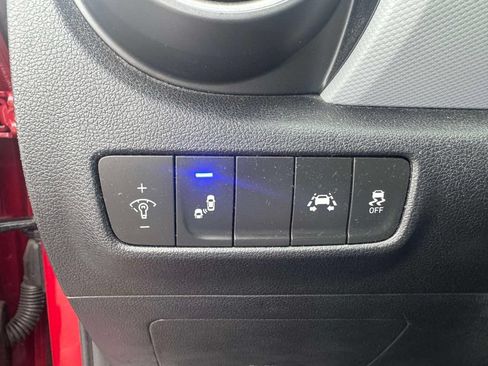 Used 2019 Hyundai Kona SEL w/ Cargo Package AWD/4WD image 19