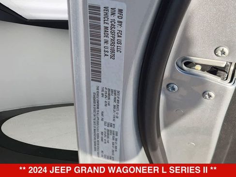 Used 2024 Jeep Grand Wagoneer L Series II w/ Quick Order Packagew 28T AWD/4WD image 36