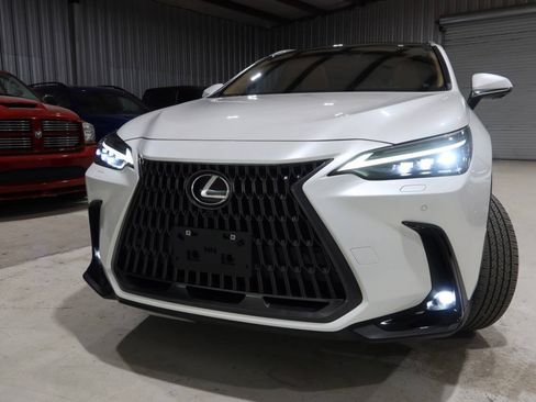 Used 2024 Lexus NX 350h AWD w/ Vision Package image 46