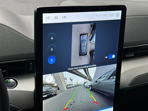 Used 2023 Ford Mustang Mach-E Select image 19