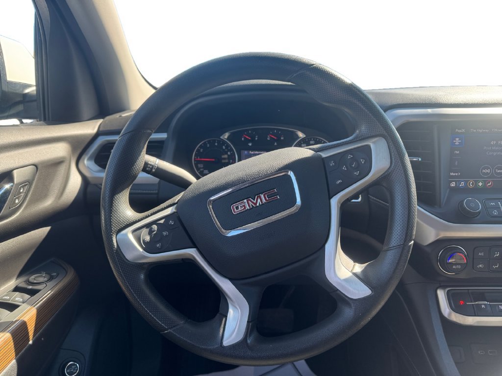Used 2021 GMC Acadia SLE w/ Driver Convenience Package AWD/4WD image 16