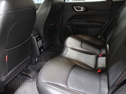 Used 2022 Jeep Compass Trailhawk image 23