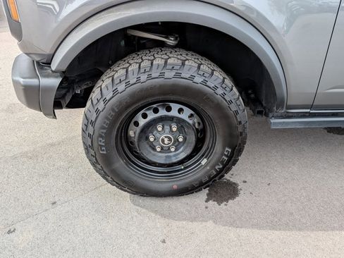 Used 2022 Ford Bronco Black Diamond image 23