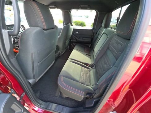 Used 2022 Nissan Frontier Pro-X RWD image 23