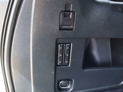 Certified 2021 Ford Expedition XLT image 17