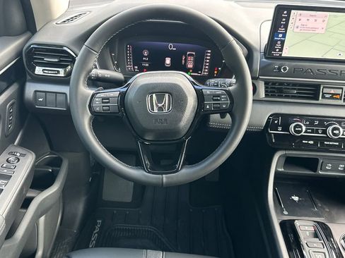 Used 2026 Honda Passport RTL image 12