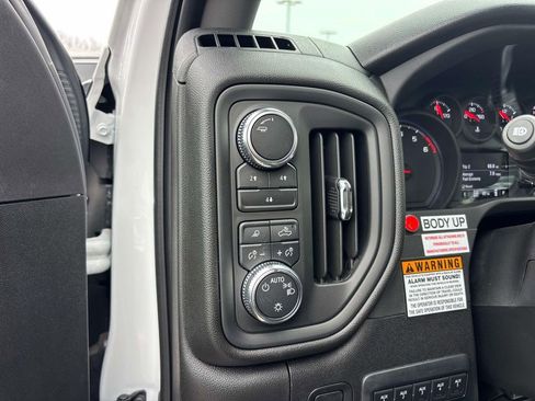 New 2026 GMC Sierra 3500 Pro w/ Convenience Package image 6