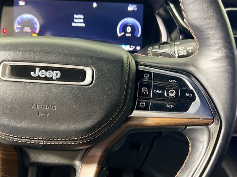 Used 2022 Jeep Grand Cherokee Summit w/ Adv Protech Group IV RWD image 19