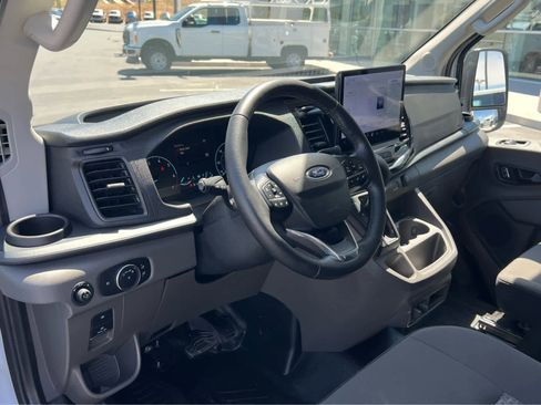 Used 2025 Ford Transit 350 XLT AWD/4WD image 28