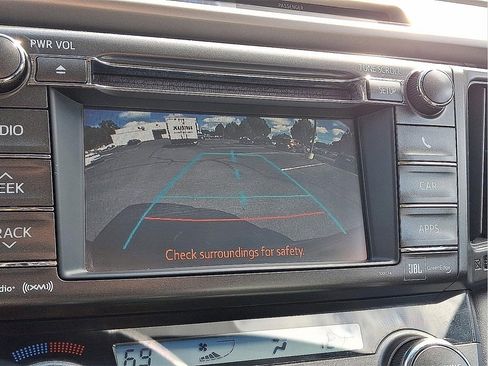 Used 2013 Toyota RAV4 Limited image 19