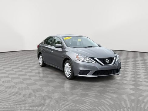 Used 2019 Nissan Sentra S FWD image 2