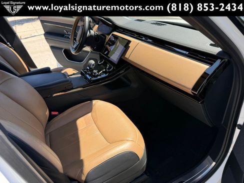 Used 2023 Land Rover Range Rover Sport SE Dynamic AWD/4WD image 38