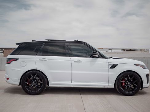 Used 2022 Land Rover Range Rover Sport SVR AWD/4WD image 4