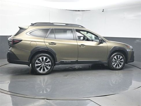 Used 2024 Subaru Outback Limited w/ Popular Package #2 image 8