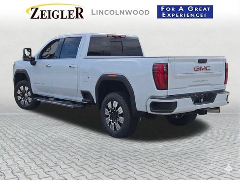 New 2026 GMC Sierra 3500 Denali w/ Denali Reserve Package AWD/4WD image 16