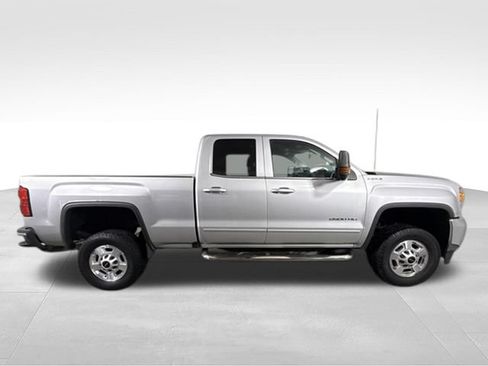 Used 2019 GMC Sierra 2500 SLE AWD/4WD image 10