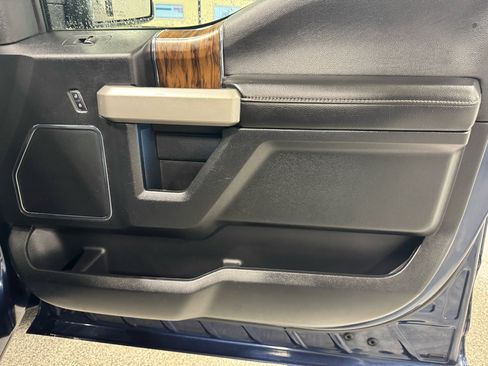 Used 2018 Ford F150 Lariat image 15