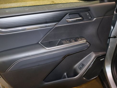 New 2025 GMC Acadia Elevation w/ Elevation Premium Package image 12