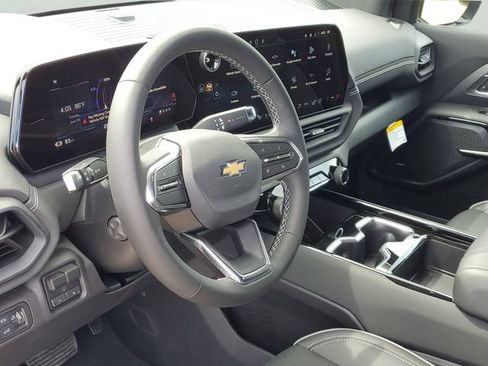 New 2026 Chevrolet Silverado EV LT w/ Plus Package AWD/4WD image 13