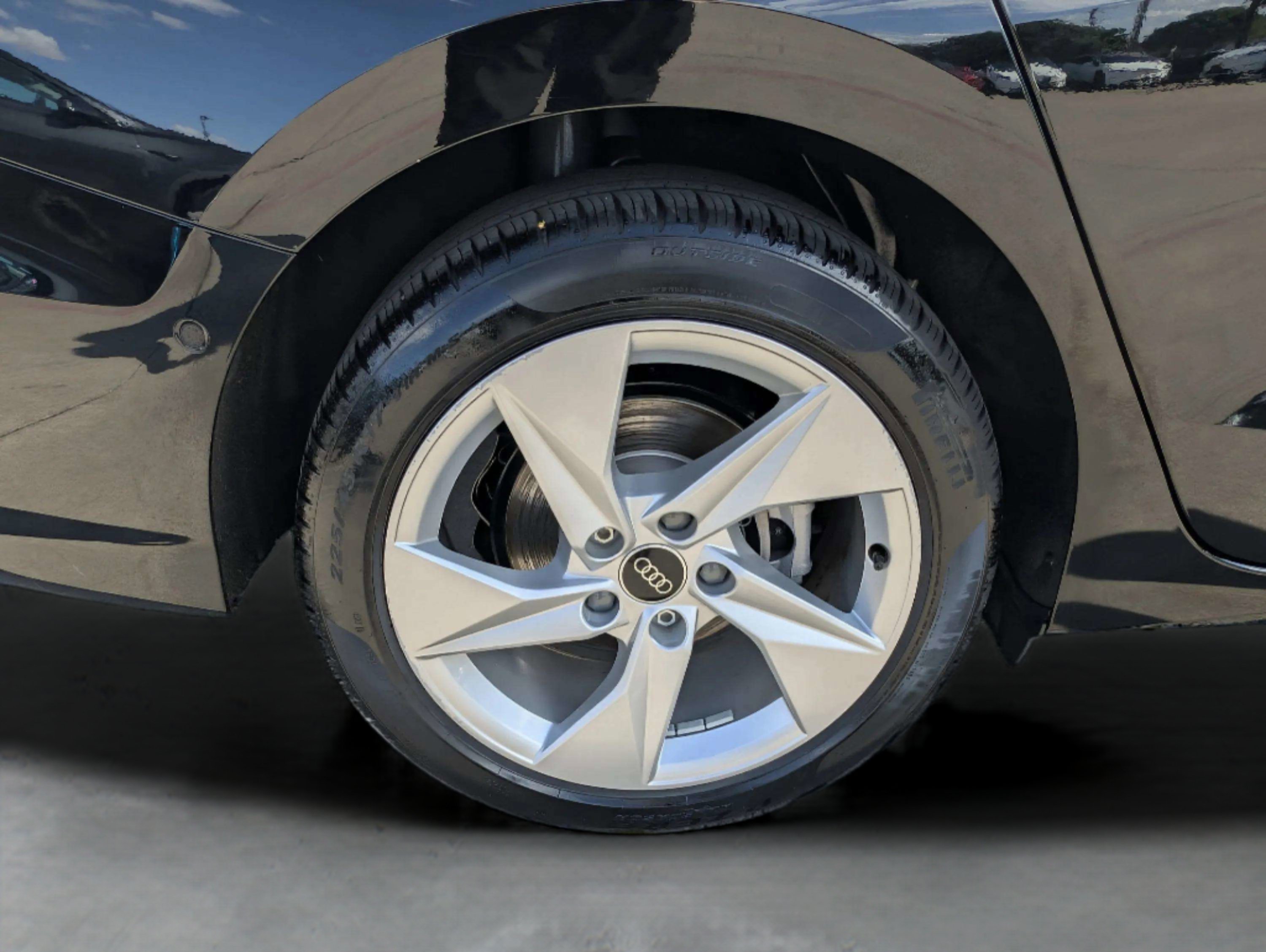 Used 2024 Audi A3 2.0T Premium FWD image 17
