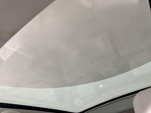 Used 2025 Land Rover Discovery Sport S image 13