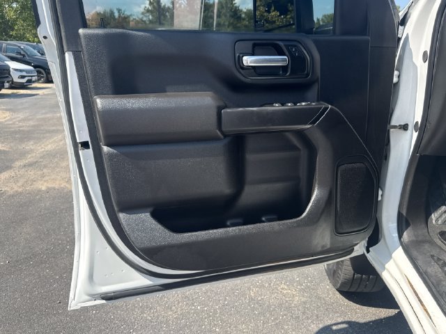 Used 2024 Chevrolet Silverado 2500 Custom w/ Custom Convenience Package AWD/4WD image 21